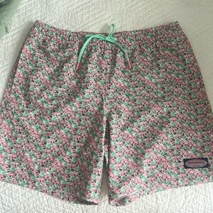 NWT Vineyard Vines, 7” Chappy Trunks Gulf Floral Mens swim
